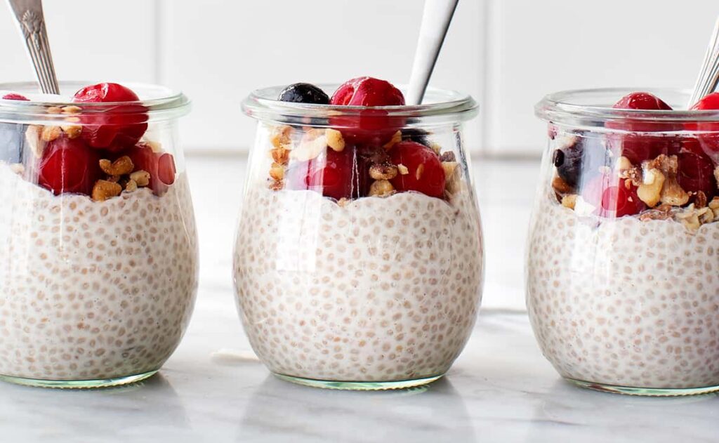 healthy dessert: chia seed pudding 